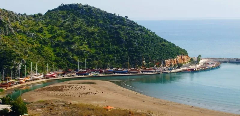 cayagzi-limani-demre